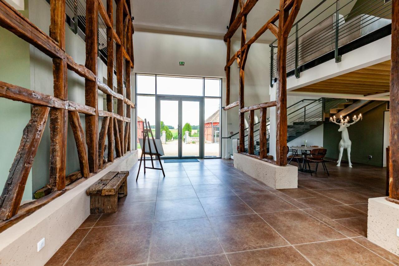 Hameau Des 40 Arpents Hotel Gergy Exterior foto
